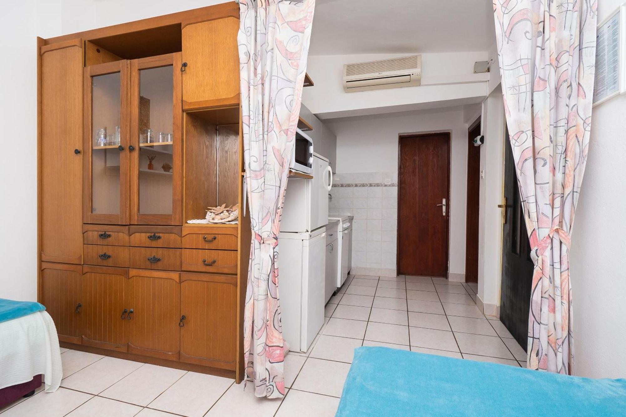 Apartments Stefani Vir Bagian luar foto