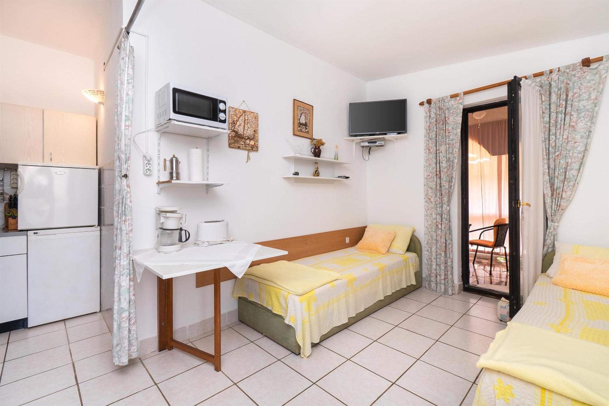 Apartments Stefani Vir Bagian luar foto